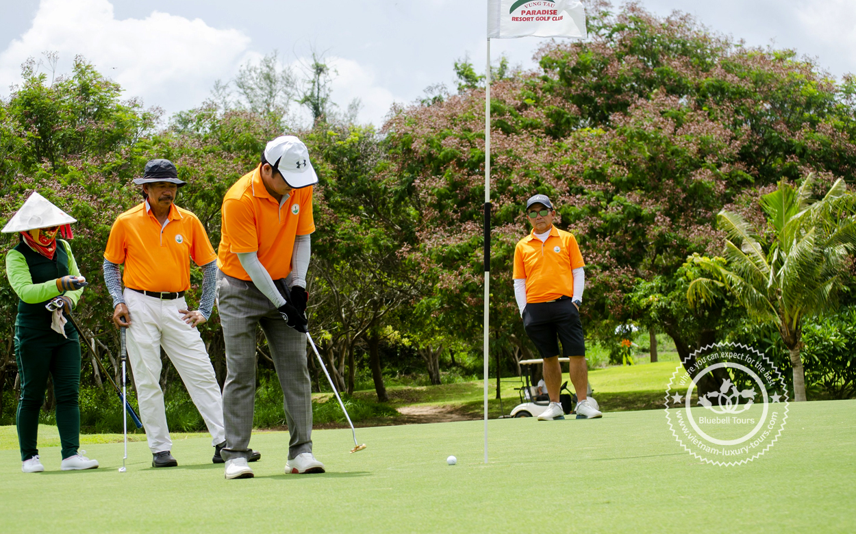 vung tau paradise golf courses