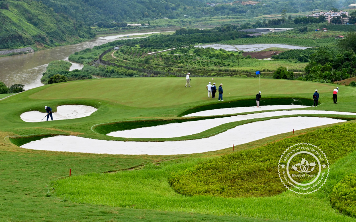 vietnam golf courses sapa grand