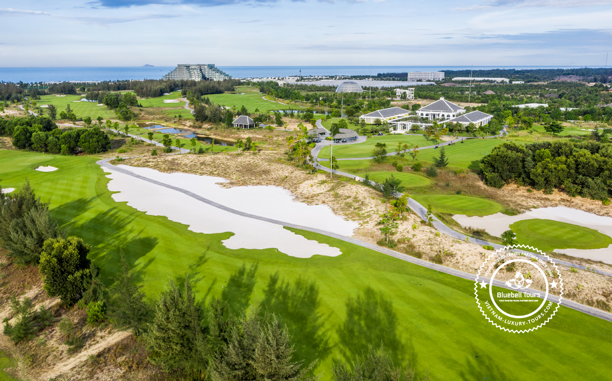 play golf in da nang