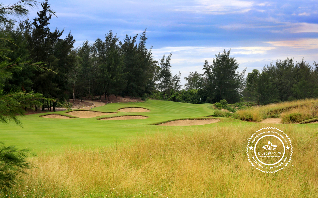 play golf in da nang vietnam