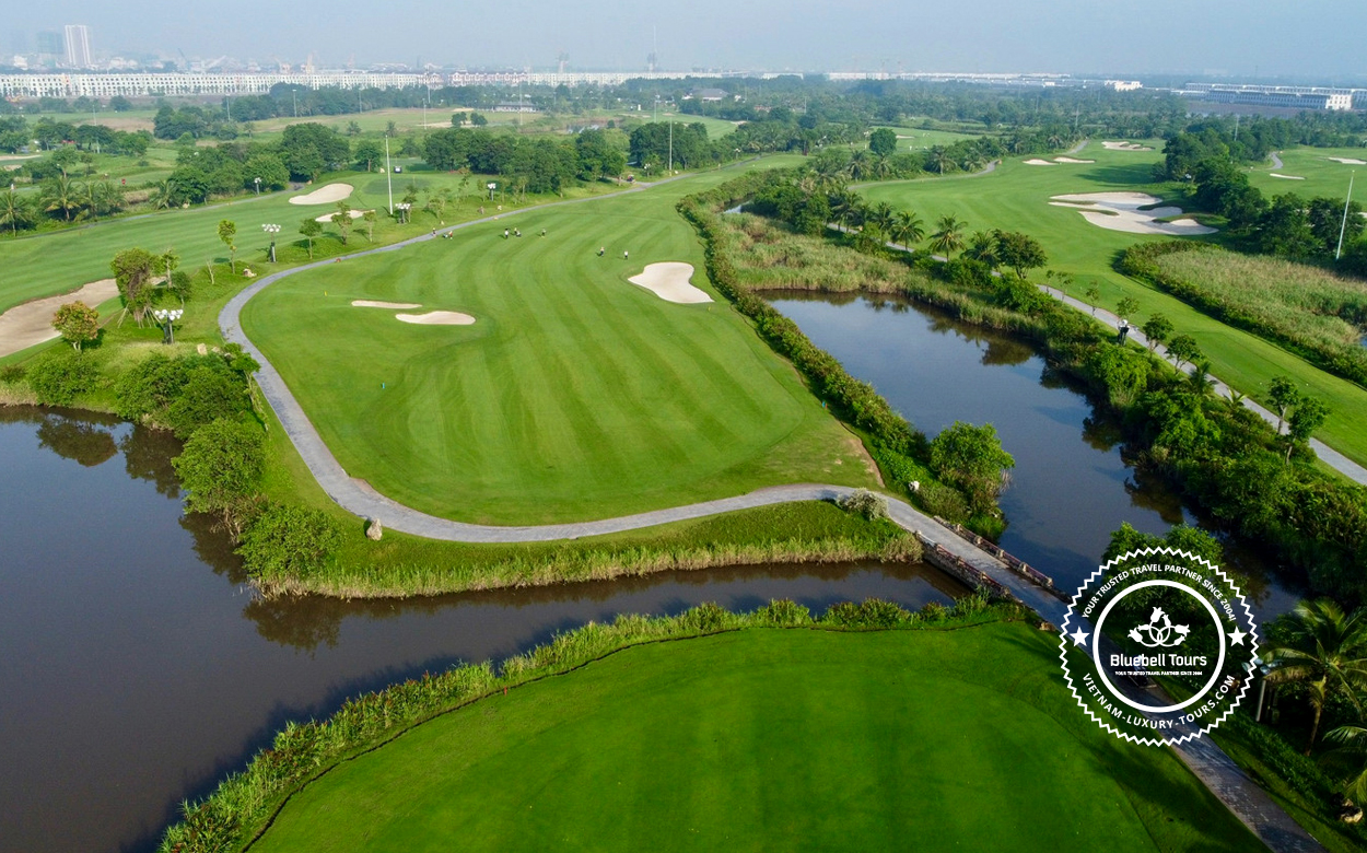 play golf in hanoi