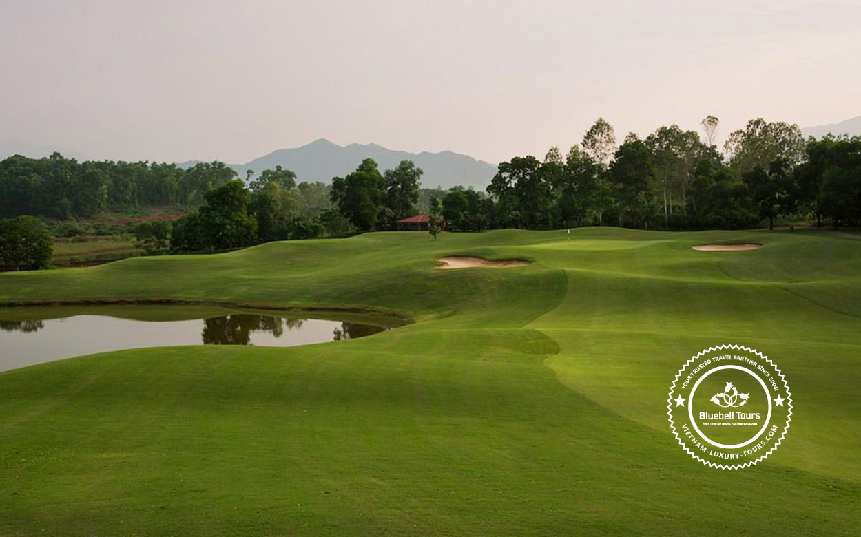 play golf in hanoi