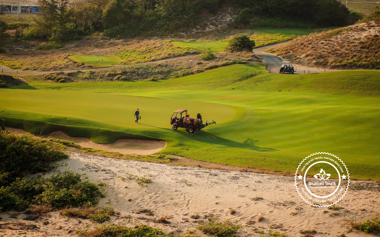 vietnam golf tours bluffs ho tram