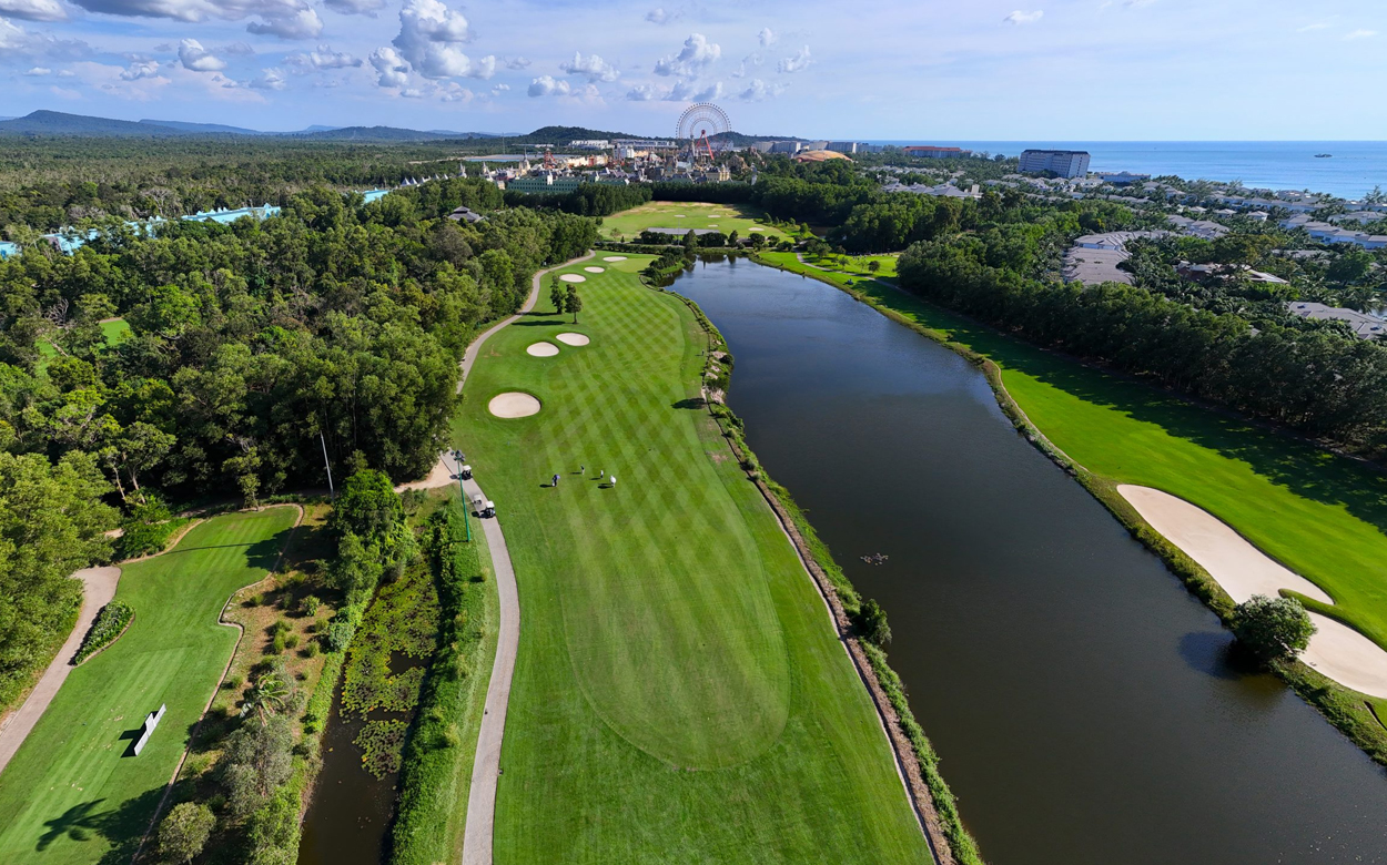 golf courses in phu quoc