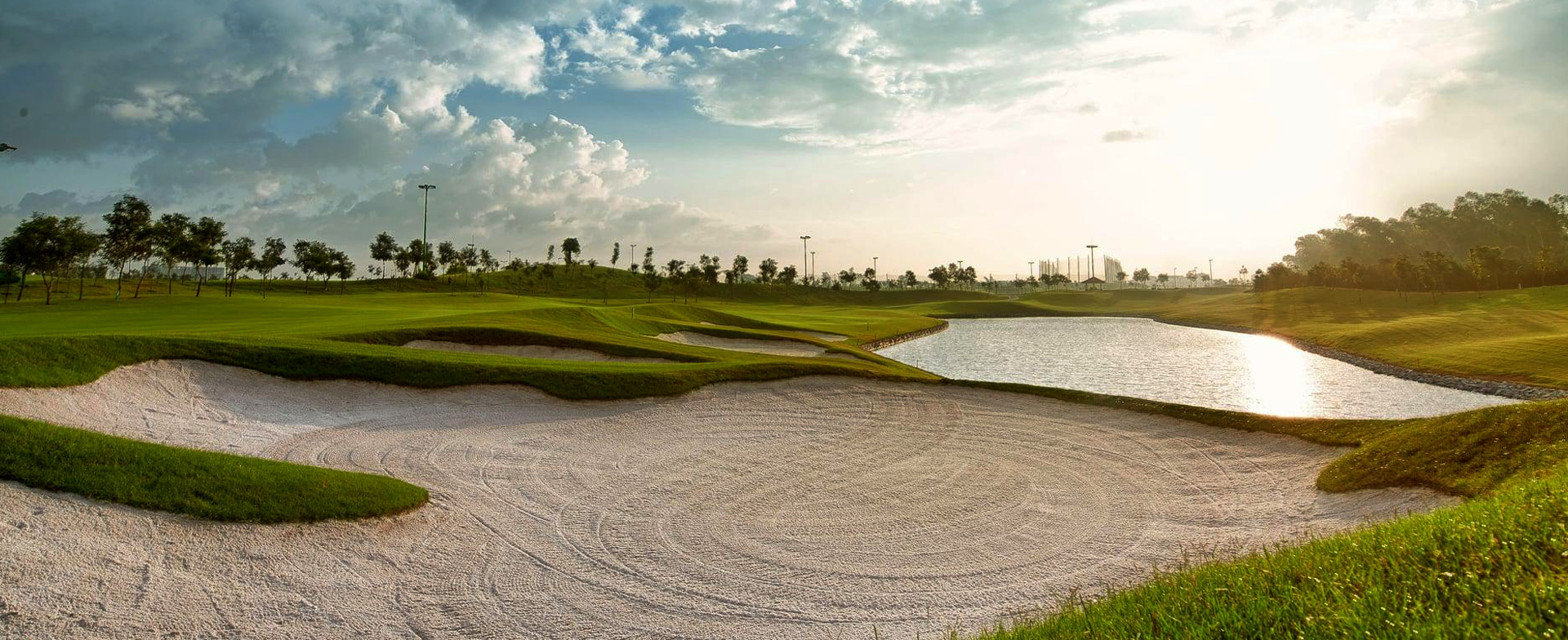 golf destination in vietnam