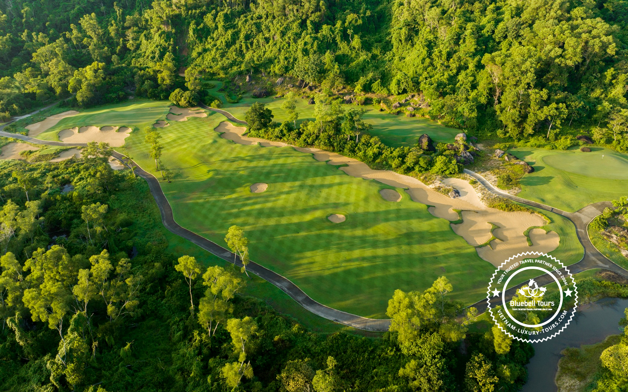 play golf in da nang
