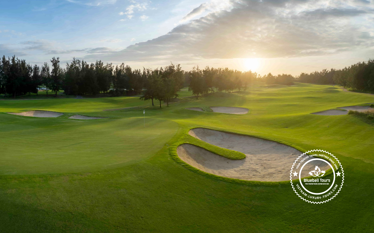 play golf in da nang