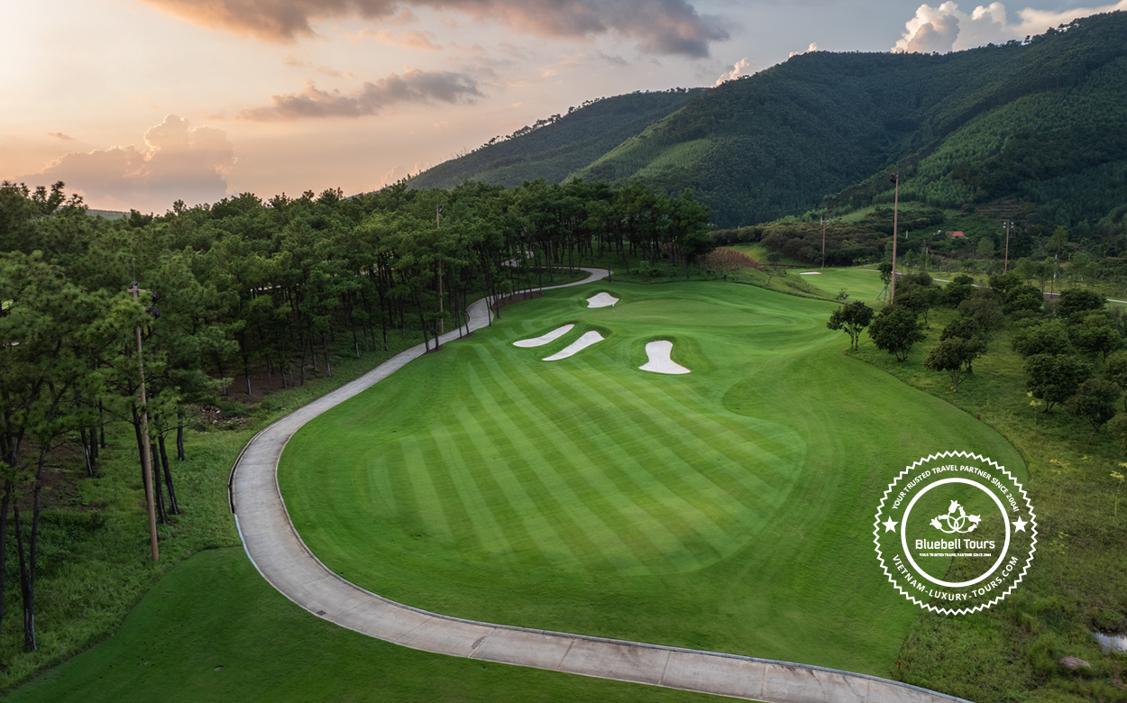 golf tours in ha long city