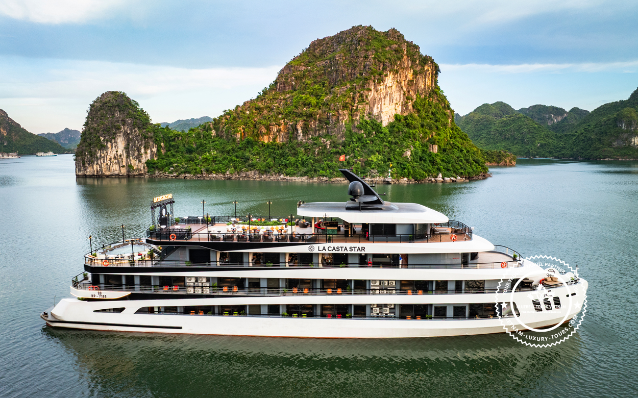 cruises in halong bay