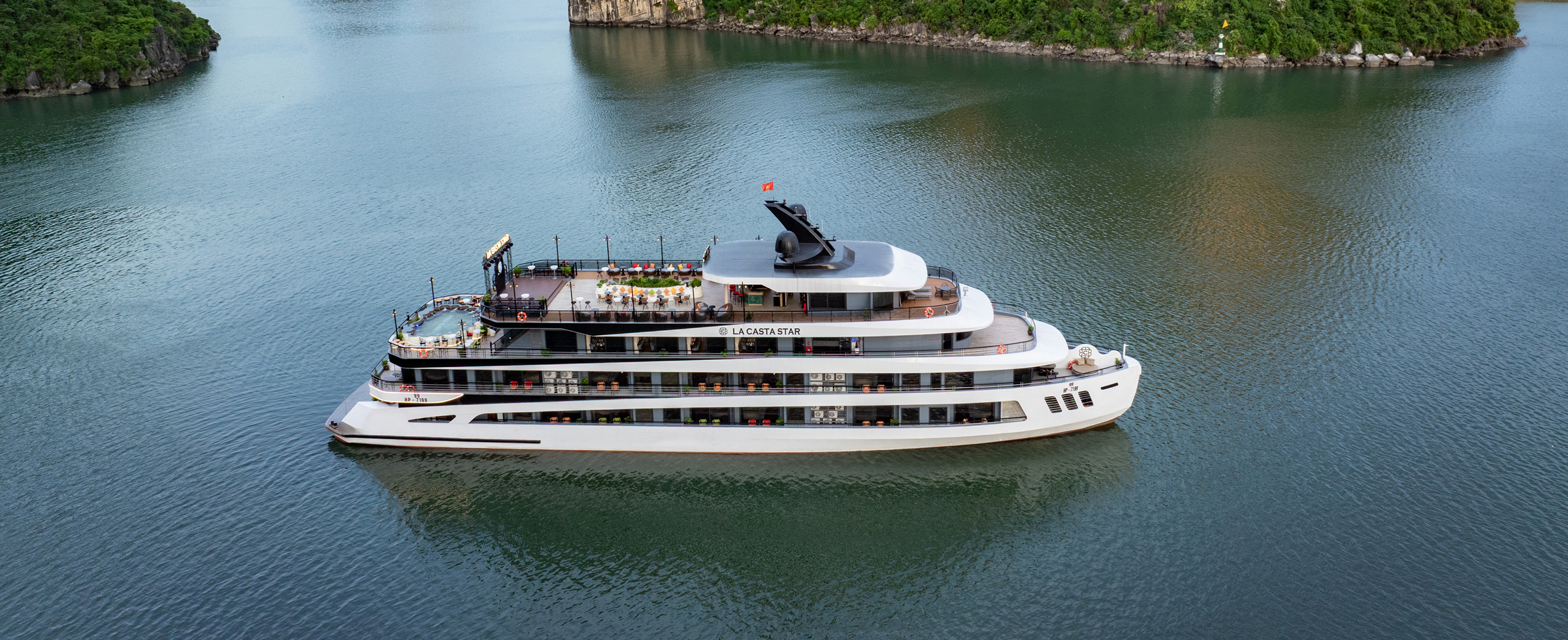 cruises in halong bay