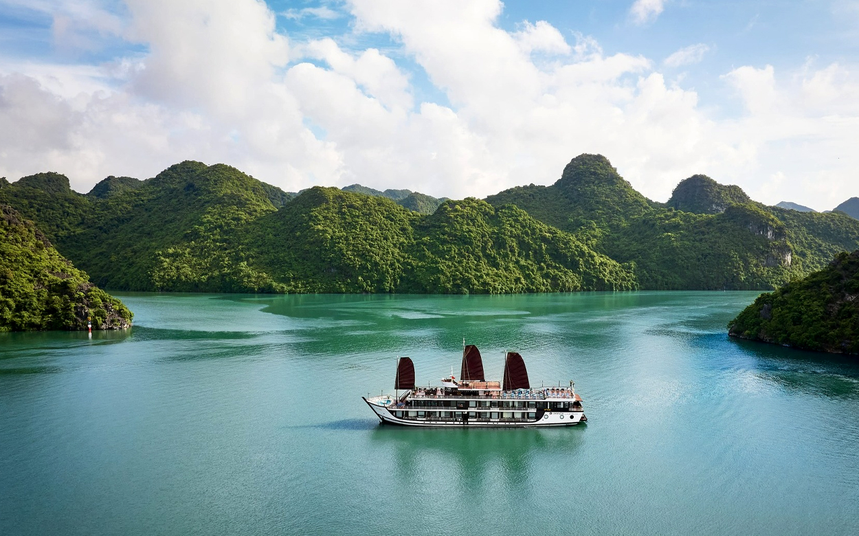 tours to ha long bay