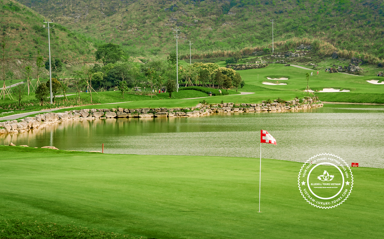 golf courses in vietnam